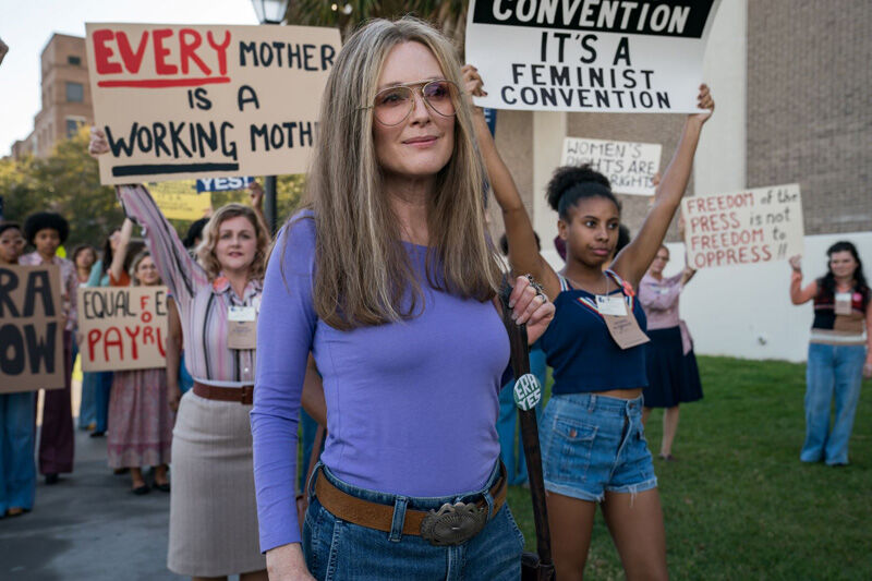 film-the-glorias-julianne-moore.jpg